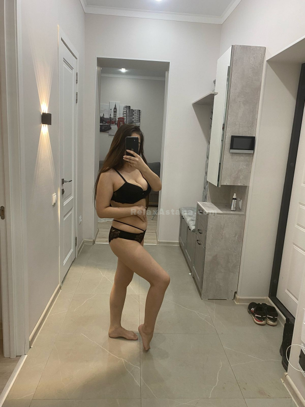 Astana (Nur-Sultan) escort : Dana - photo 4