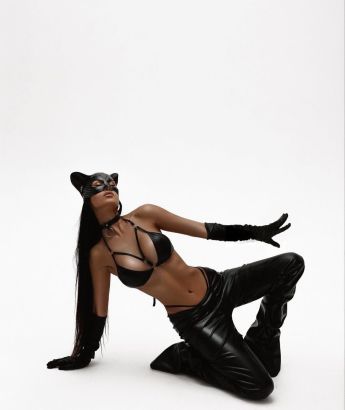 Escort Astana (Nur-Sultan) : Versace girl - photo 1